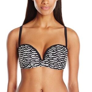 ⭐️Coco Rave, 34D,Sorority Bridgette, Underwire, Excellent Condition